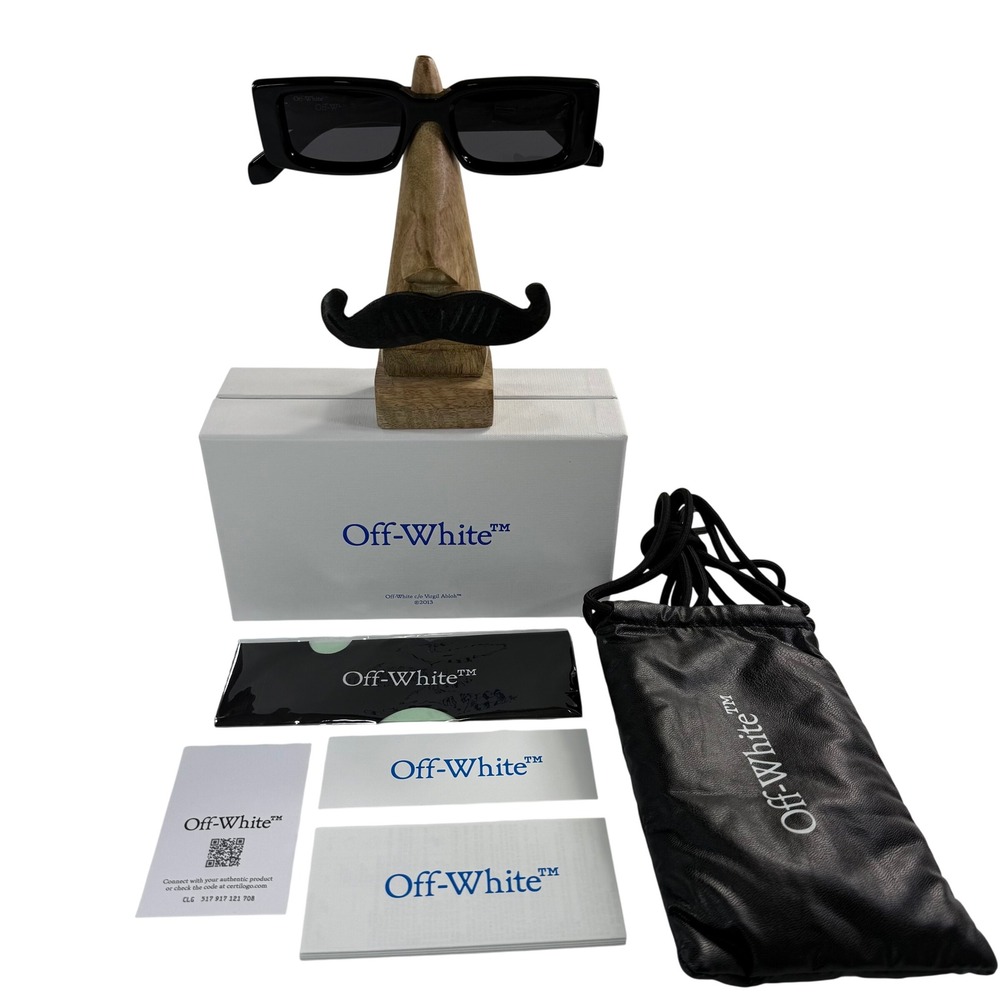 Off-White Arthur Sunglasses Black Dark Grey OERI016 1007 Rectangular Ivy Arrow